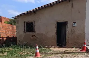 Homem é executado a tiros dentro de casa no bairro Canela, em Oeiras (Foto: Reprodução)