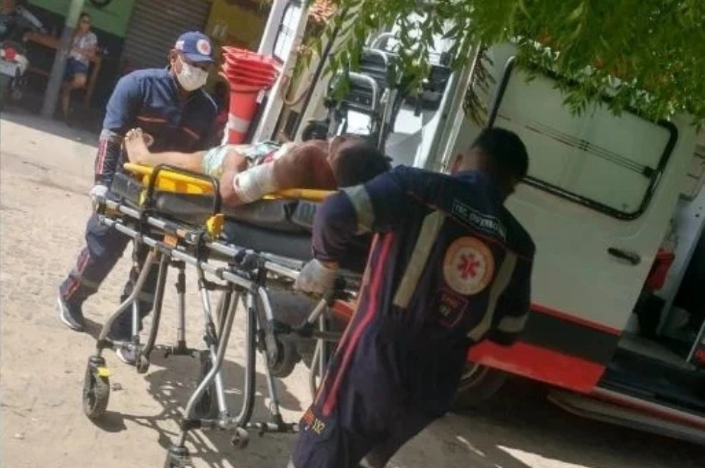 Homem é socorrido após ser baleado com ao menos cinco tiros em União