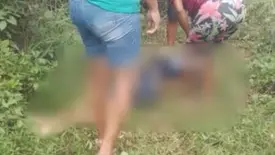 Jovem é morto a tiros ao tentar fugir em área de mata na zona Sudeste de Teresina (Foto: Reprodução)