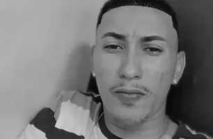 Jovem morre após perder o controle da motocicleta e cair em riacho no Piauí (Foto: Reprodução)