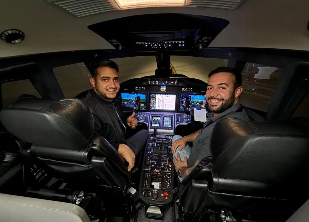 Juliano, da dupla Henrique e Juliano, compra jato de luxo de R$ 80 milhões