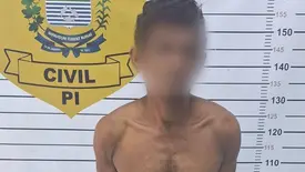 Ladrão invade residência quebrando o forro, mas acaba sendo contido por vigilantes (Foto: Reprodução)