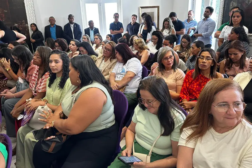 Ministra das Mulheres reforça combate à violência e anuncia investimentos no Piauí