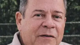 Morre Roberto Guerra, político histórico e ícone da música no Sul do Piauí (Foto: Reprodução)