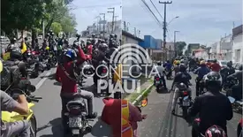 Mototaxistas percorrem ruas de Teresina protestam contra multas da Strans (Foto: Reprodução)