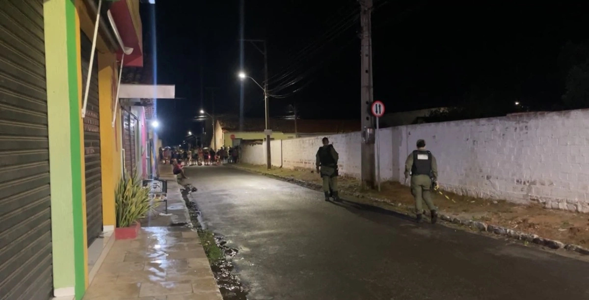 Mulher é morta a tiros em bar no Centro de Pedro II; sobrinho fica ferido