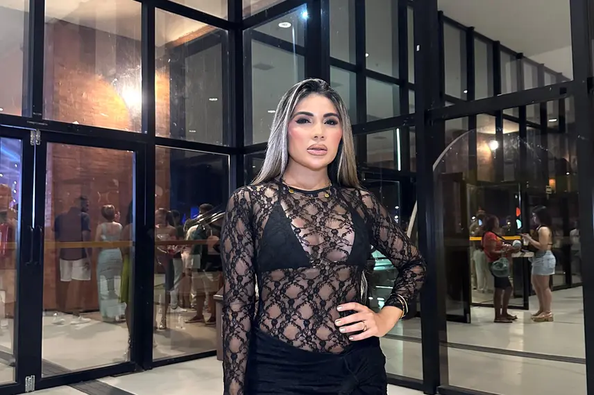 Na Farra: Nattan e Menos é Mais agitam a noite no Theresina Hall