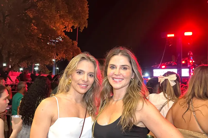 Na Farra: Nattan e Menos é Mais agitam a noite no Theresina Hall