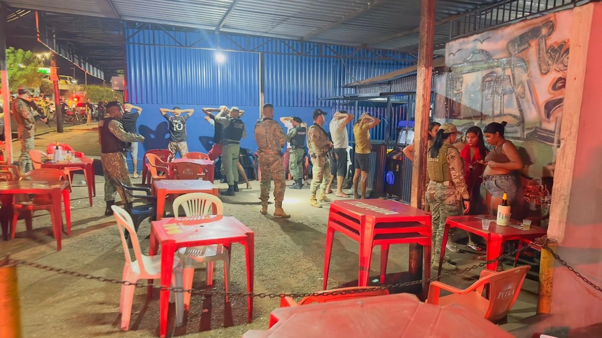 Operação Silêncio e Paz prende suspeitos e interdita comércio em Teresina