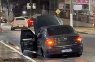 Parnaíba: pneu estoura e carro perde controle na avenida São Sebastião (Foto: Reprodução)
