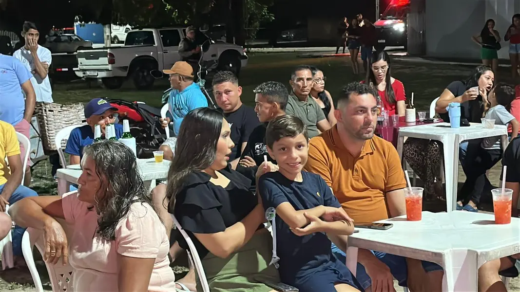 Pau D’Arco do Piauí comemora 29 anos com festa e anúncio de investimentos