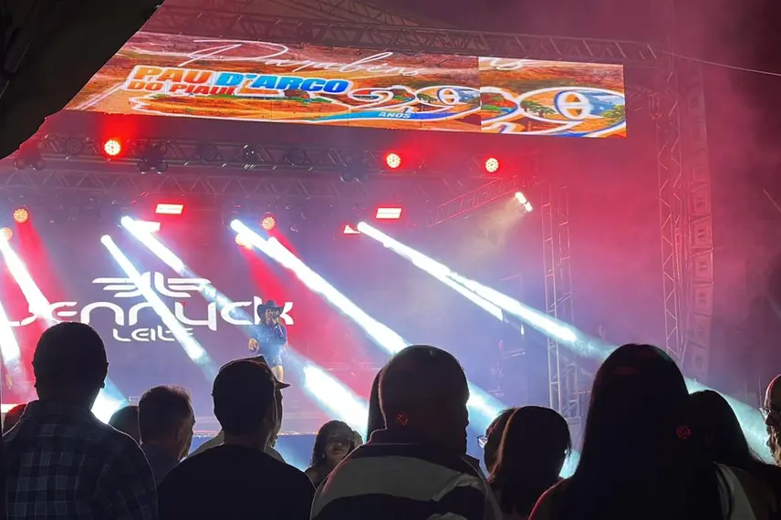 Pau D’Arco do Piauí comemora 29 anos com festa e anúncio de investimentos