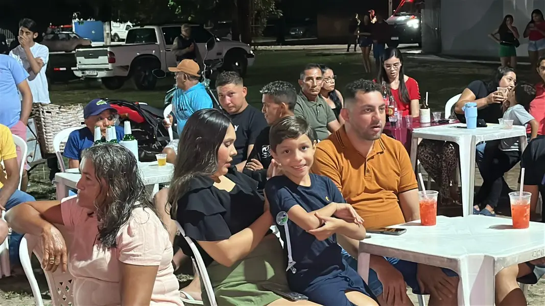 Pau D’Arco do Piauí comemora 29 anos com festa e anúncio de investimentos