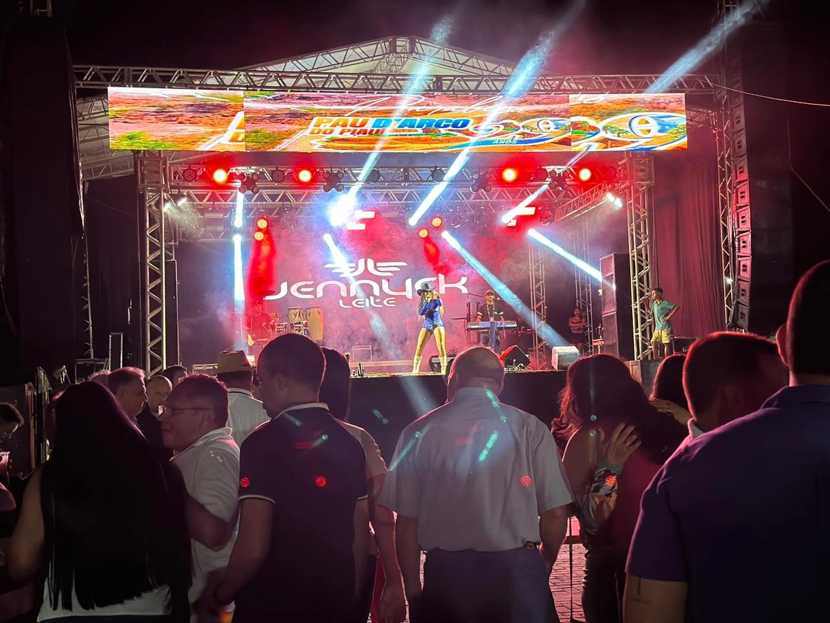 Pau D’Arco do Piauí comemora 29 anos com festa e anúncio de investimentos