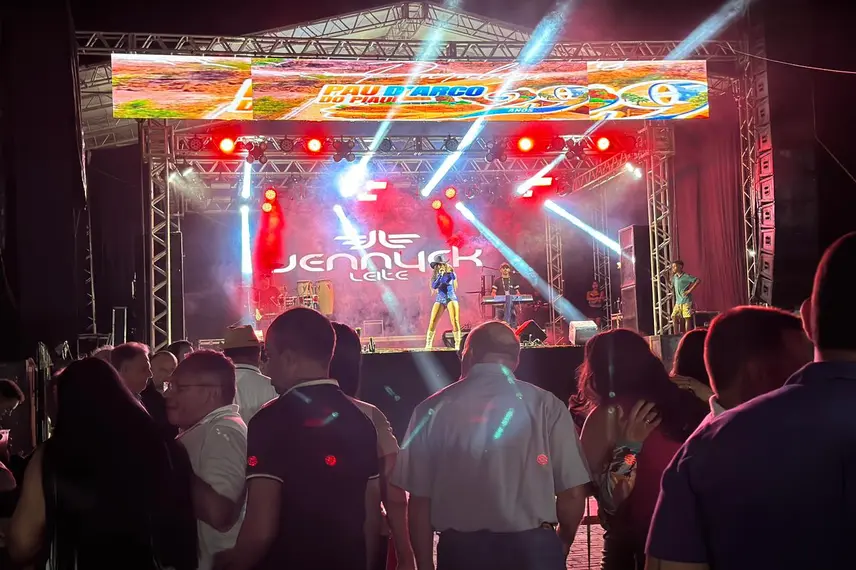 Pau D’Arco do Piauí comemora 29 anos com festa e anúncio de investimentos