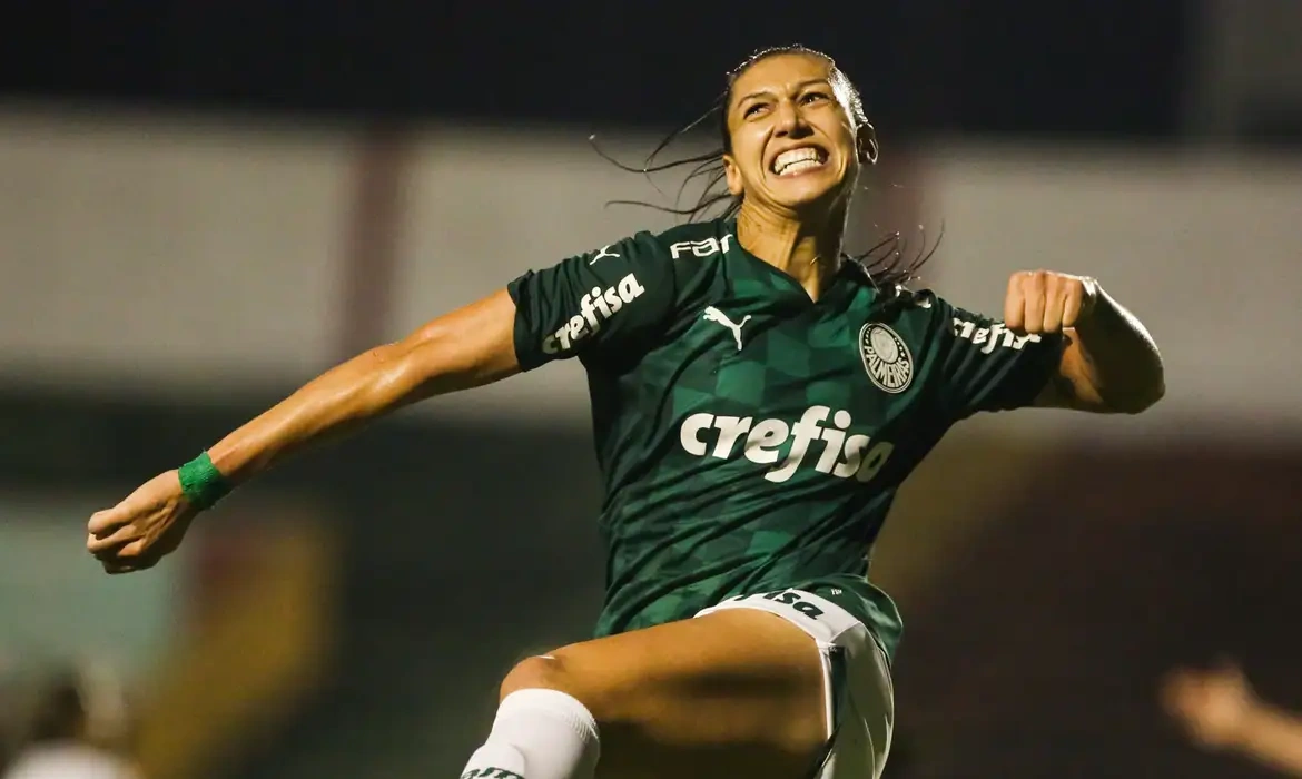 Pelo Palmeiras, Bia foi campeã e artilheira do Brasileiro e da Copa do Brasil
