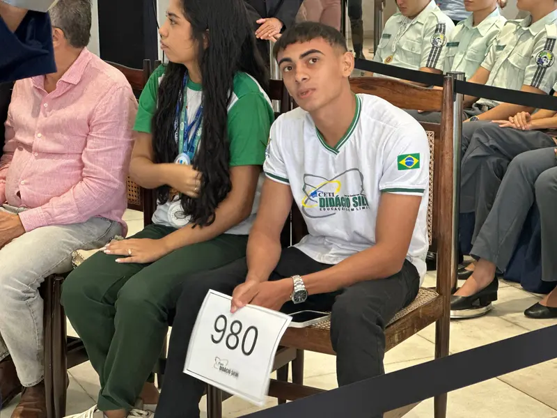 Piauí alcança 100% do ensino médio em tempo integral e lidera rankings nacionais