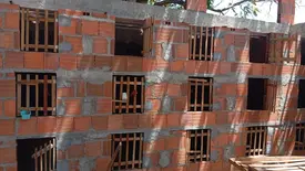 Polícia prende homem com arma, galos de rinha e pássaro silvestre em Parnaíba (Foto: Ascom SSP)