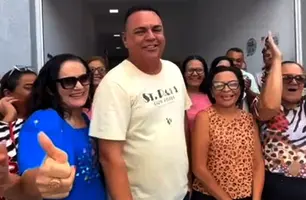 Prefeito anuncia reajuste de 7,1% para profissionais da educação de São Raimundo Nonato (Foto: Reprodução)