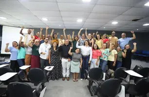 Prefeito anuncia reajuste salarial de 6% para professores de Curimatá (Foto: Reprodução)