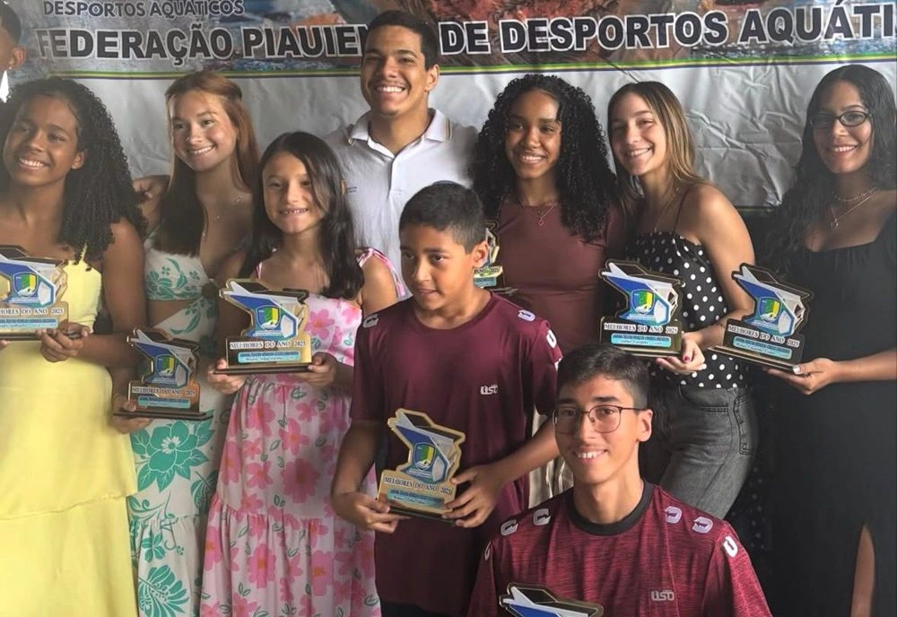 Premiação da natação piauiense em 2025 valoriza atletas e o Bolsa Atleta