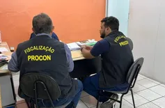 Procon mira nos abusos em listas de material de escolas particulares de Teresina