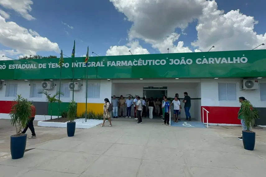 Rafael Fonteles entrega rodovia e ponte em Santa Rosa do Piauí