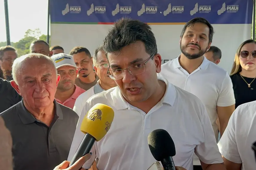 Rafael Fonteles entrega rodovia e ponte em Santa Rosa do Piauí