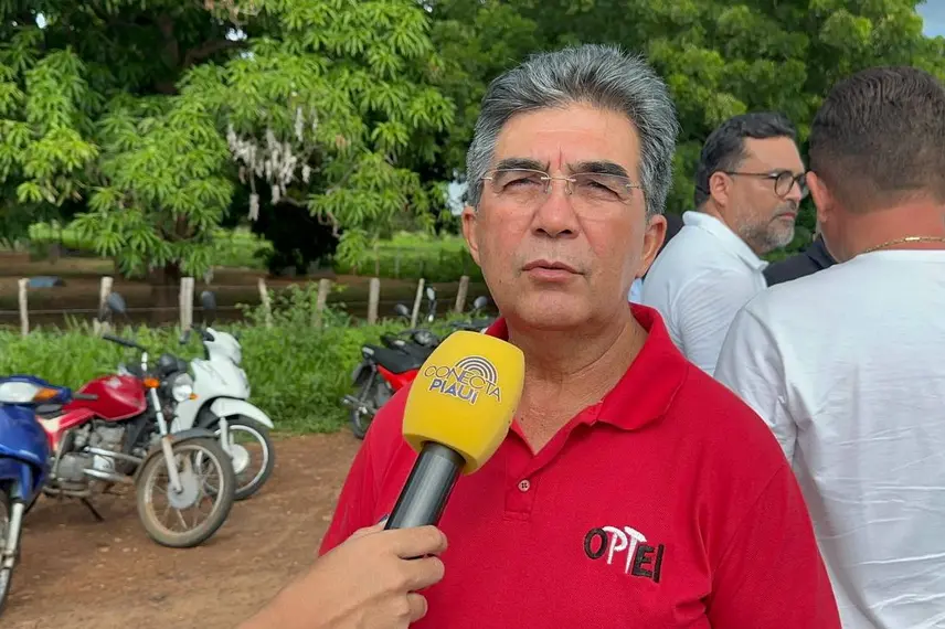 Rafael Fonteles entrega rodovia e ponte em Santa Rosa do Piauí