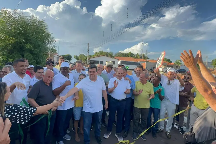 Rafael Fonteles entrega rodovia e ponte em Santa Rosa do Piauí