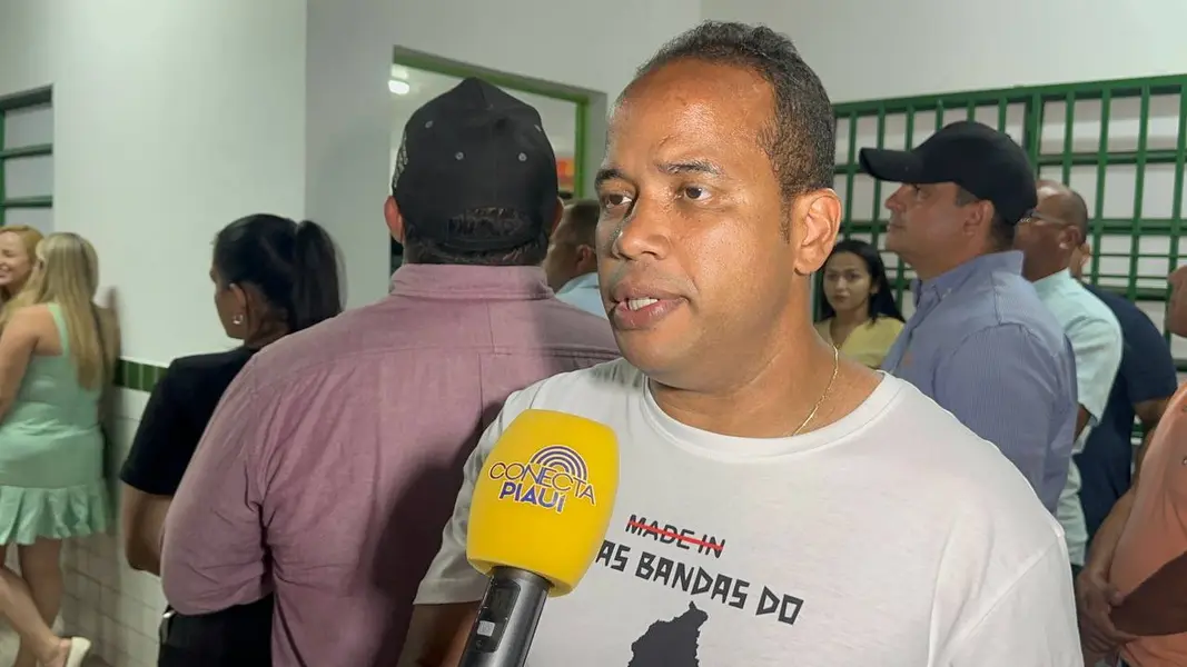 Rafael Fonteles entrega rodovia, ponte, asfalto urbano e escola no Sul do Piauí