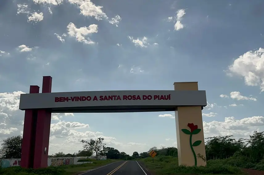 Rafael Fonteles entrega rodovia, ponte, asfalto urbano e escola no Sul do Piauí