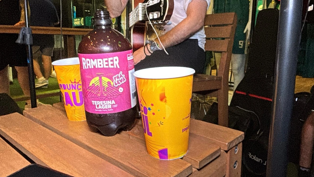 Rambeer abre temporada do “Furdunço na Raul” e esquenta pré-carnaval em Teresina