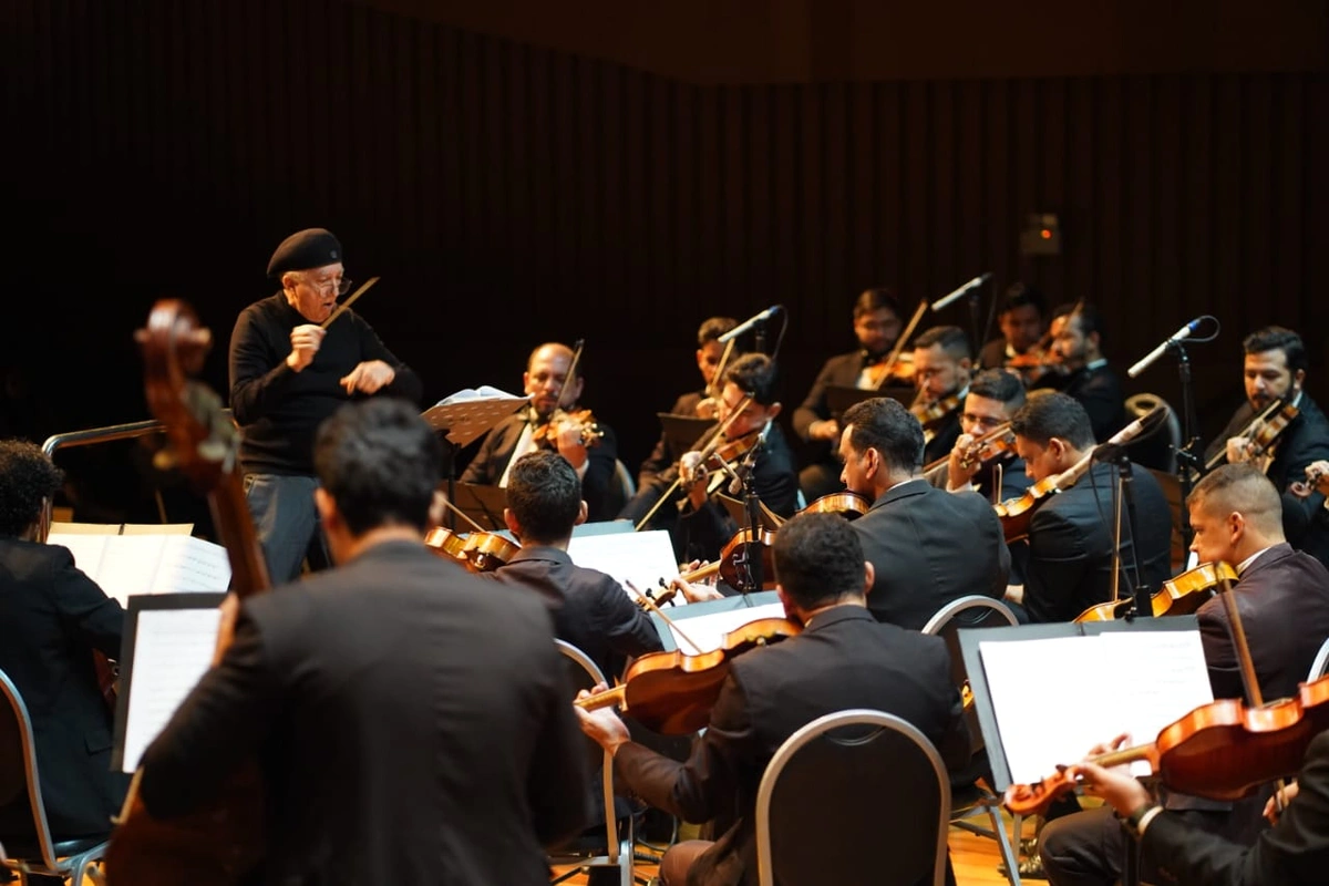 Receita Federal doa caminhão para atender demandas da Orquestra Sinfônica de Teresina