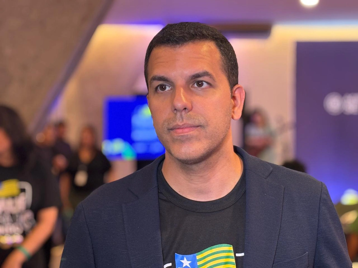 Rodrigo Torres, secretário de educação