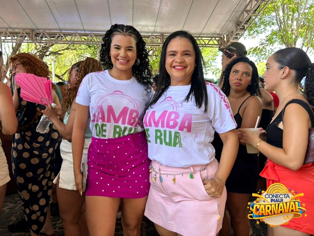 Segundo dia do 'Carnaval no Centro' ganha força e movimenta a economia em Teresina