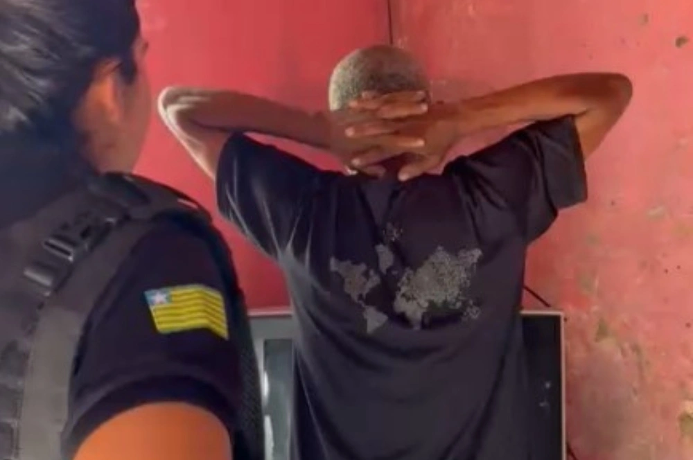 Suspeito de comandar a 'Boca do Gago' é preso na zona Sudeste de Teresina