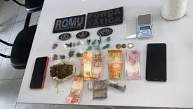 Suspeitos de tráfico são presos com skunk e cocaína na zona Sul de Teresina (Foto: Divulgação/PMPI)