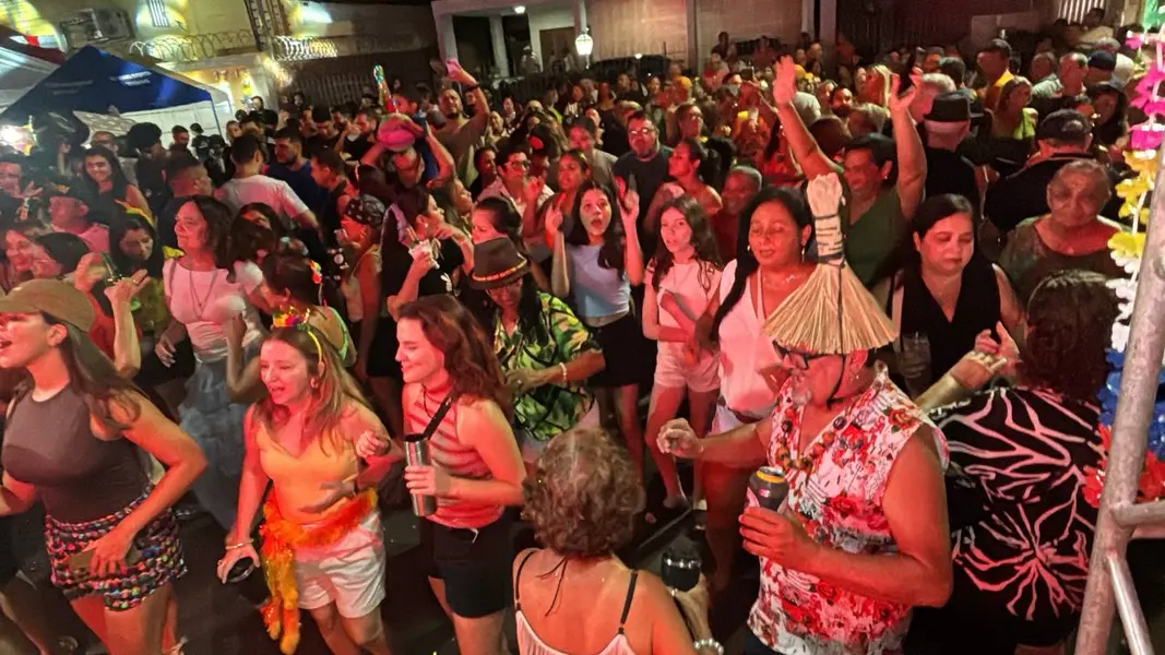Unidos da Campo Sales vira destaque do carnaval de rua em Teresina