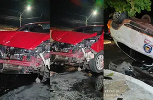 Veículo capota em acidente em Parnaíba e motorista foge após colisão (Foto: J. Marcos)