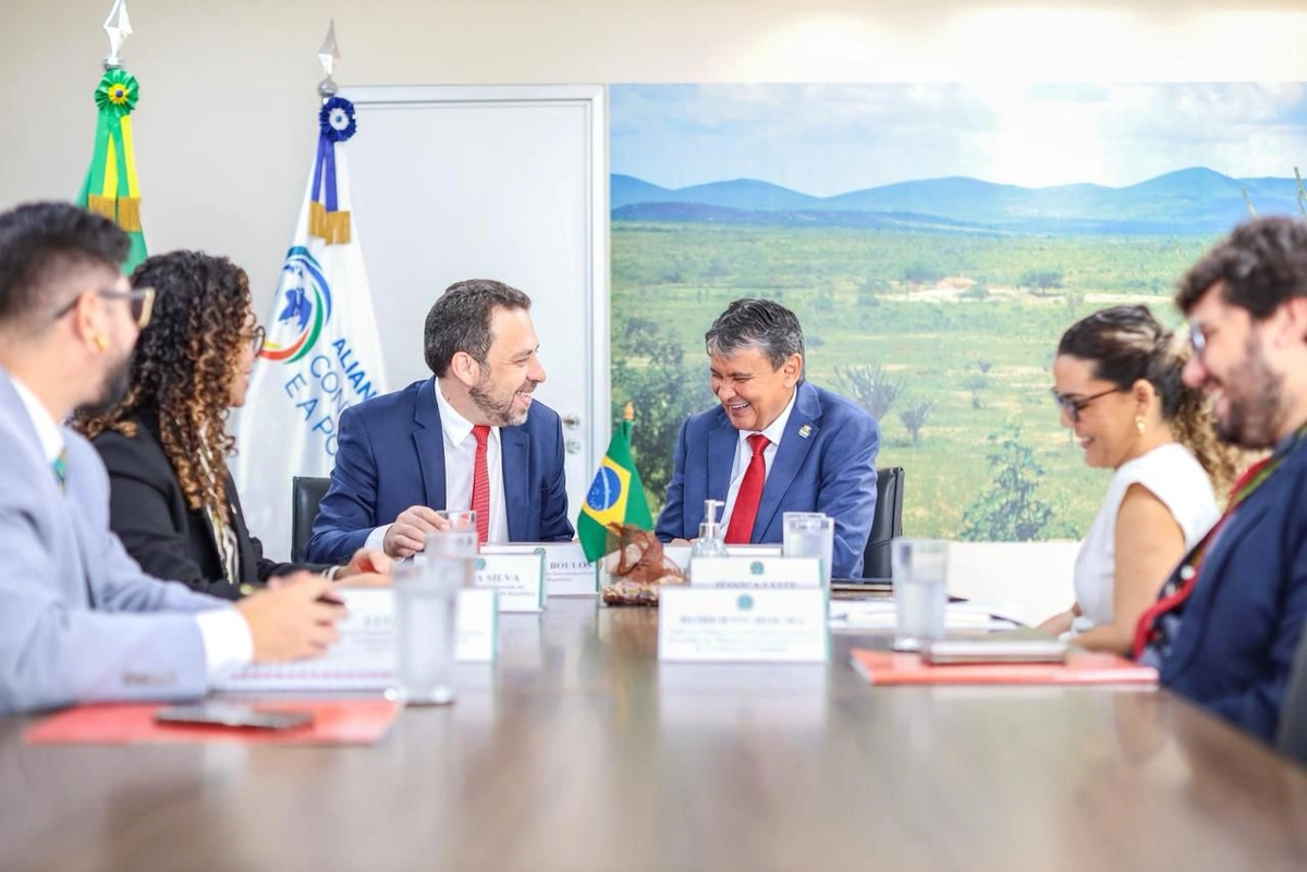 Wellington Dias e Guilherme Boulos trazem Programa Governo na Rua para Teresina