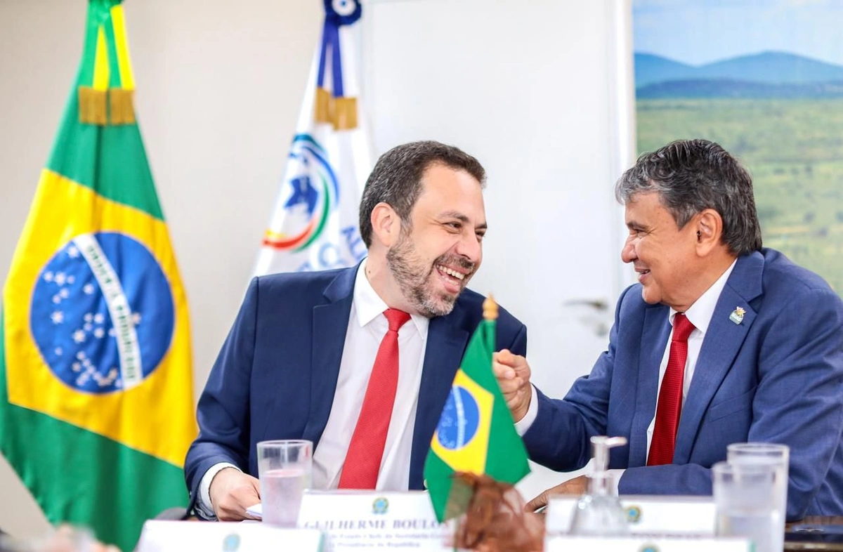 Wellington Dias e Guilherme Boulos trazem Programa Governo na Rua para Teresina