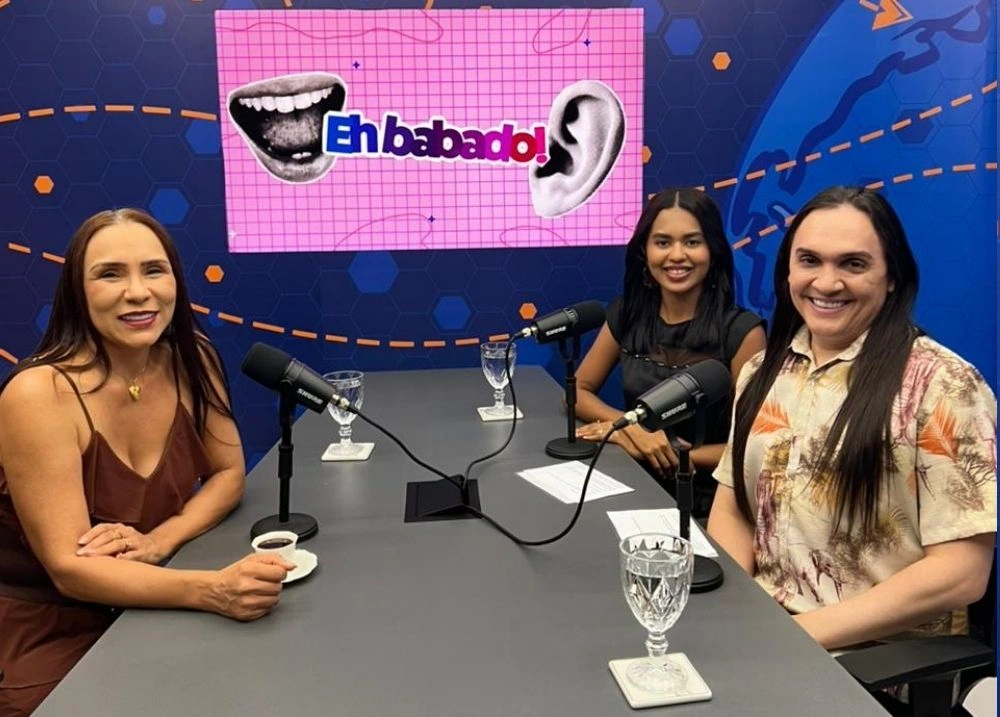 Yoná Sousa, Camilly Miranda e Ítalo Jhon no Eh Babado