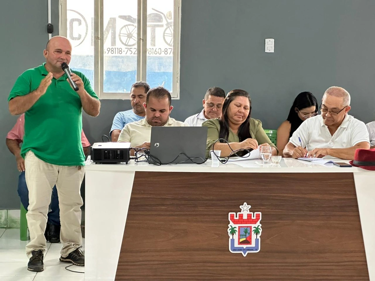 Abdoral Melo realiza audiência pública e apresenta gestão em São João do Arraial