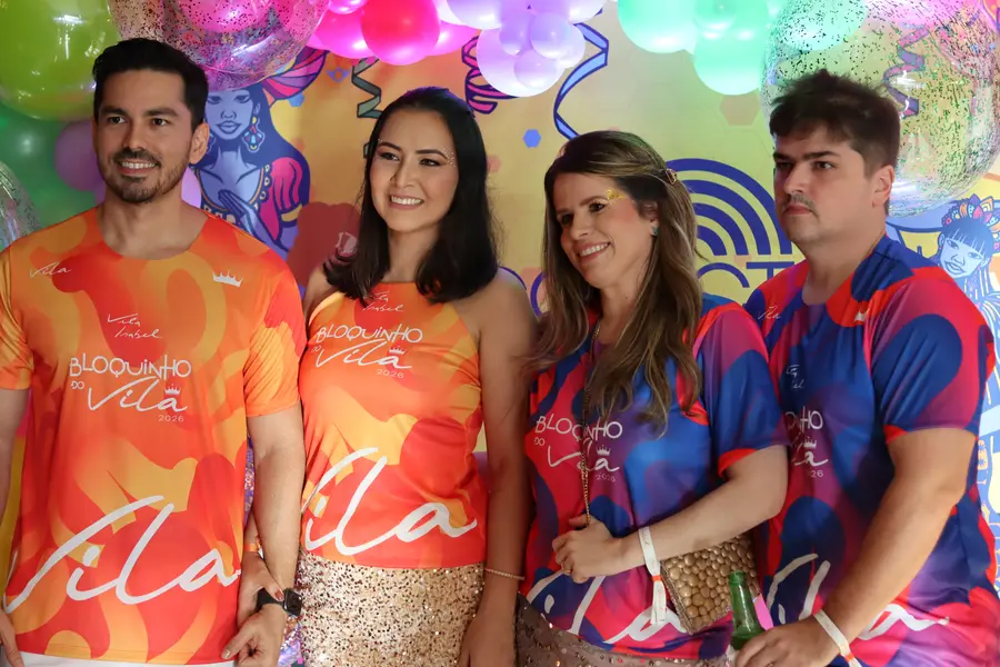 Álbum de fotos: Bloquinho do Vila agita Teresina com Xanddy Harmonia