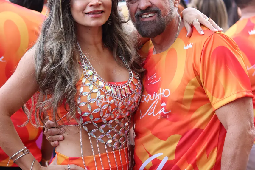 Álbum de fotos: Bloquinho do Vila agita Teresina com Xanddy Harmonia