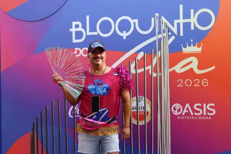 Álbum de fotos: Bloquinho do Vila agita Teresina com Xanddy Harmonia