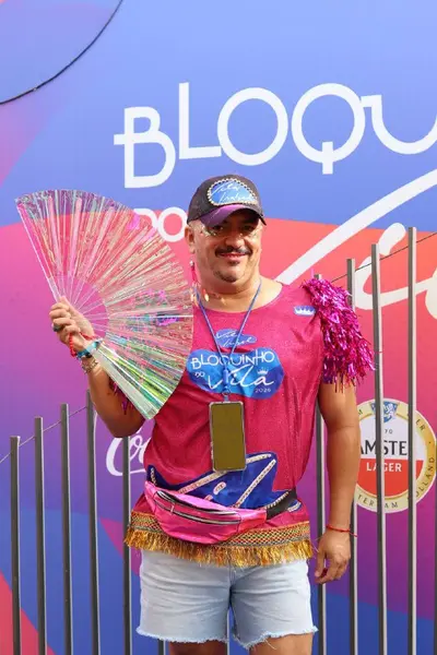 Álbum de fotos: Bloquinho do Vila agita Teresina com Xanddy Harmonia