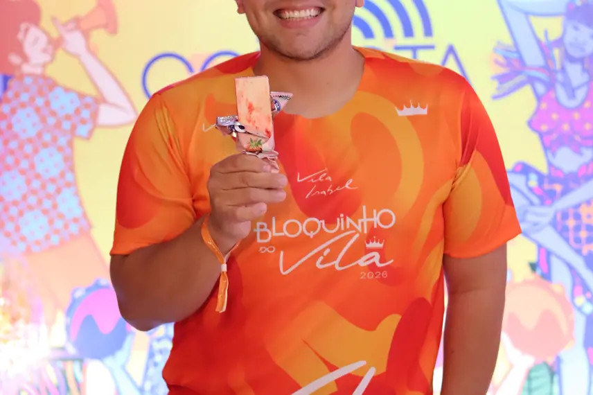 Álbum de fotos: Bloquinho do Vila agita Teresina com Xanddy Harmonia