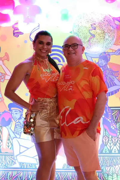 Álbum de fotos: Bloquinho do Vila agita Teresina com Xanddy Harmonia